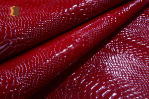 natural_varnished_leather_python_red